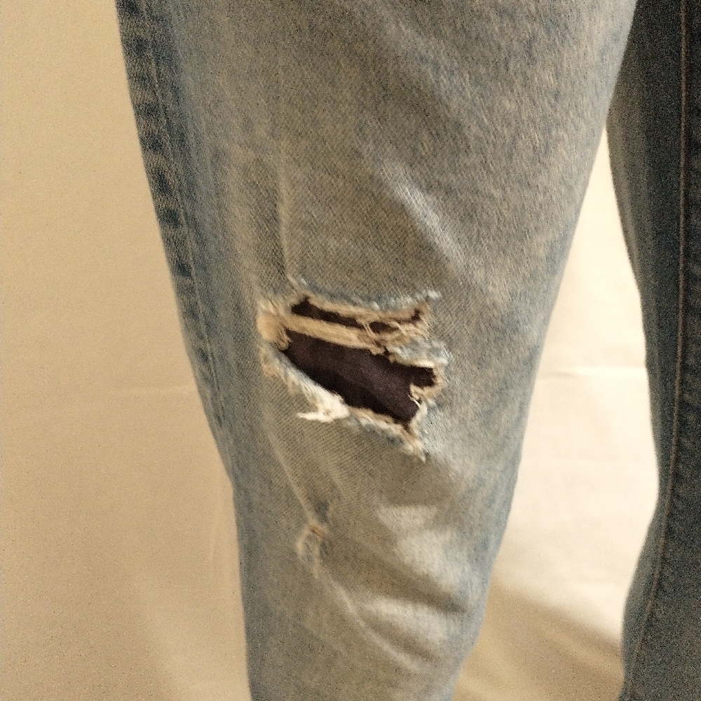 Zara Distressed Skinny Jeans - Picture 9 of 11